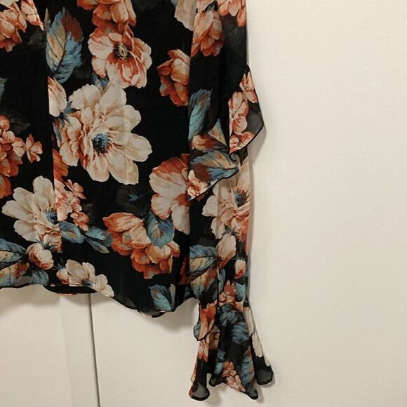 Nicholas NWOT Lola Ruffle Floral Print Silk Blouse. Size 0. - Picture 6 of 11